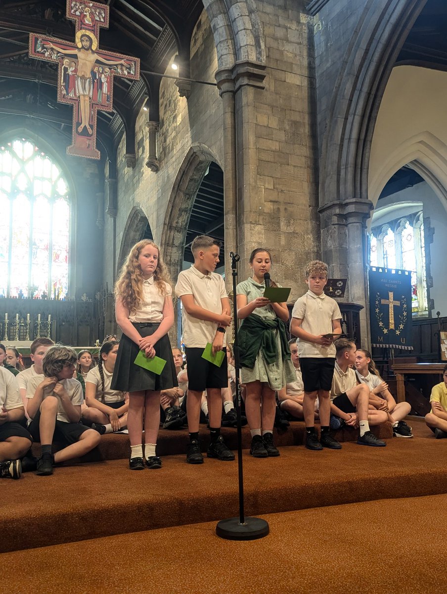 allsaintsfed's tweet photo. A few photos from the Year 6 service in church today! https://t.co/aXWet7osIN