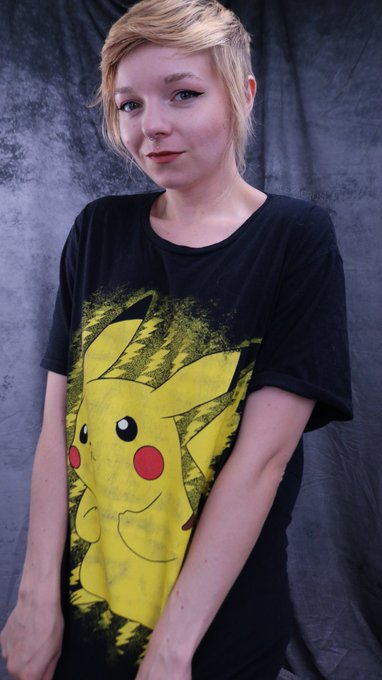 Happier with my tits out https://t.co/5v1UEzo8EX