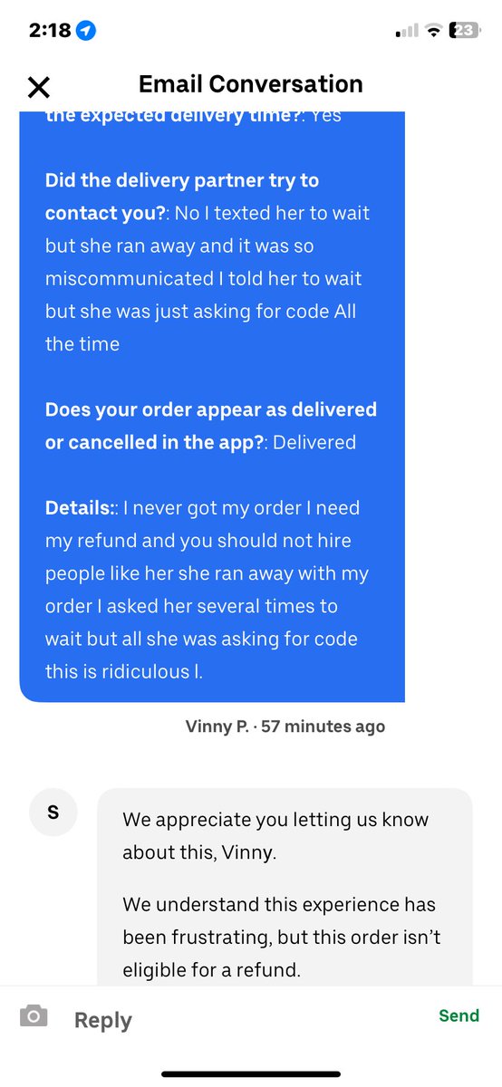viranshu19's tweet photo. Uber is just getting rich by taking our money without delivering us food, and hiring people who run away with food and click on delivered on app  #ubereats #deletingaccount #worstservice #darakhosrowshahi look what your company is doing! @dkhos https://t.co/2XtQzQHndC