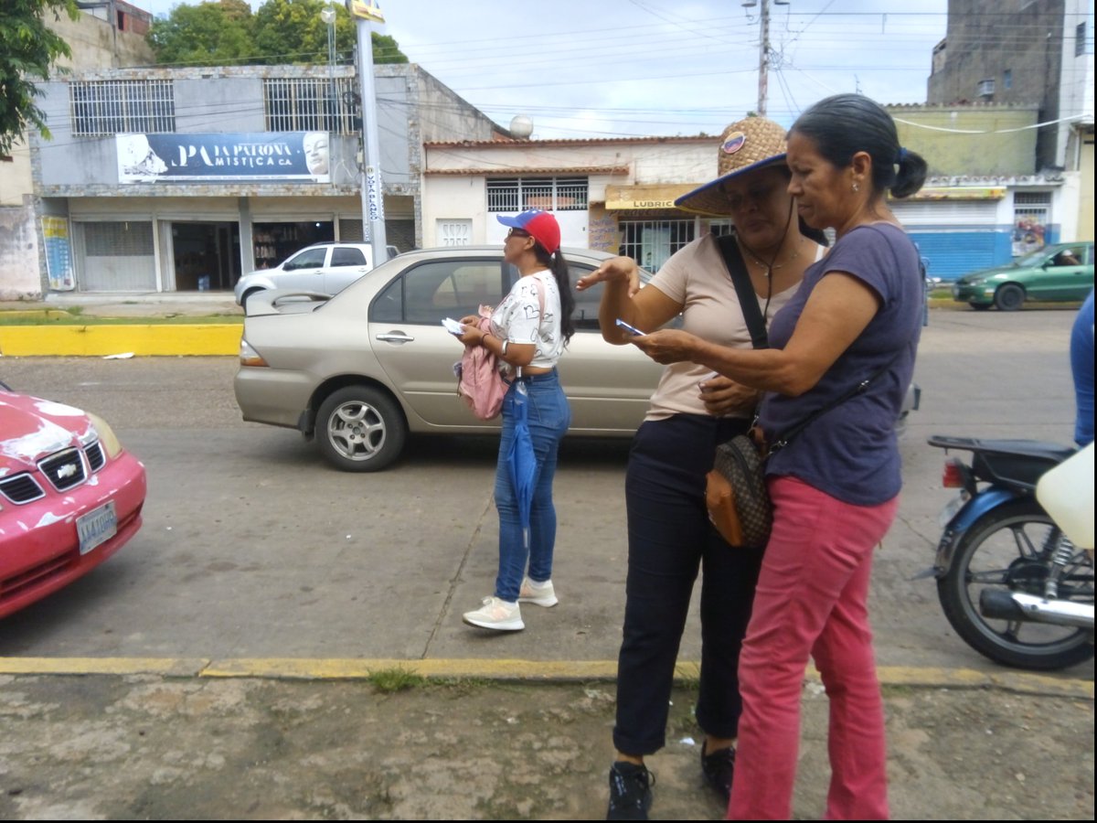 Desde muy temprano trabajando por el cambio

En Unidad, recorrimos el Mercado Municipal de Maturín, promoviendo el voto por nuestro candidato Edmundo González.

Seguimos trabajando incansablemente.

#VamosAGanarConEdmundo