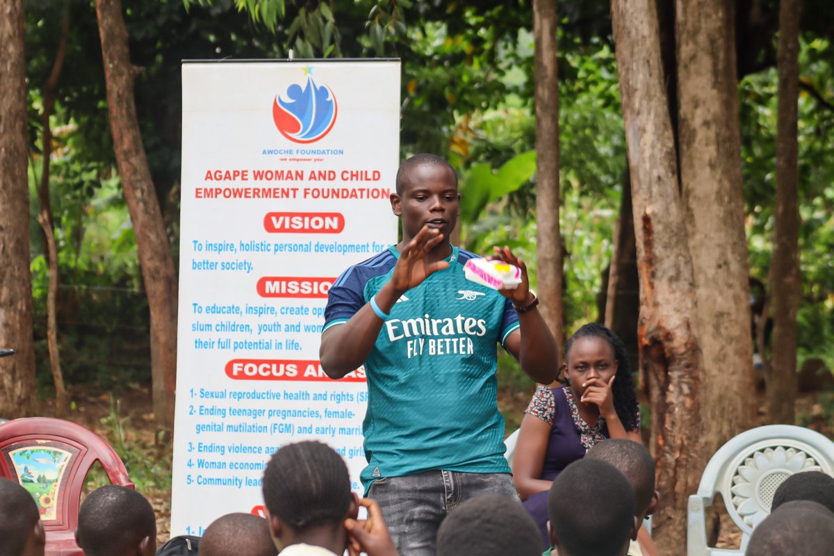 mamba_odunga's tweet photo. I  enjoyed leading a mentorship program at a local school in our working area, where students learned about sexual reproductive health at large. https://t.co/oqoJtW82CA