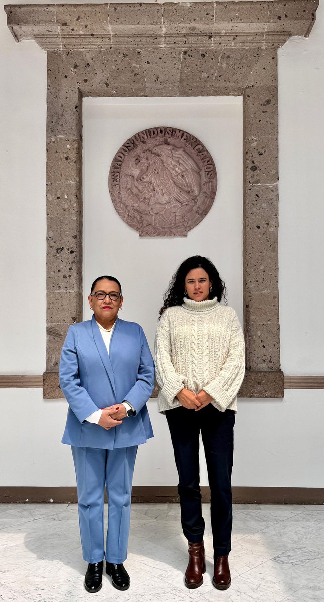 rosaicela_'s tweet photo. Esta mañana nos reunimos con nuestra talentosa compañera de gabinete,  @LuisaAlcalde, en @SEGOB_mx, para continuar los trabajos de transición. 🇲🇽@lopezobrador_ @Claudiashein https://t.co/CeFIbbVJcd