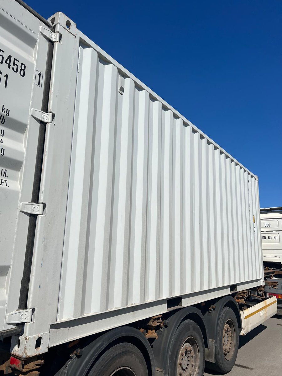 container_cloud tweet picture