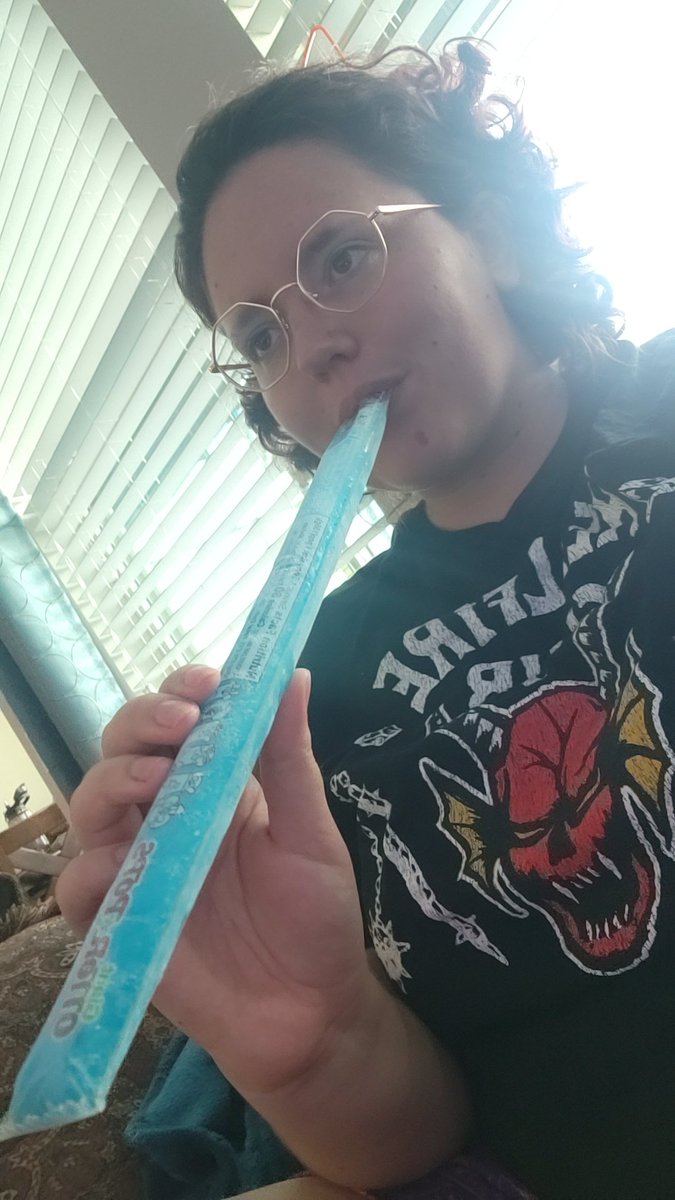 LadyTiffMoose's tweet photo. When @ethannestor went on a tangent about Otter Pops, I truly felt that. https://t.co/COb4LHXJok