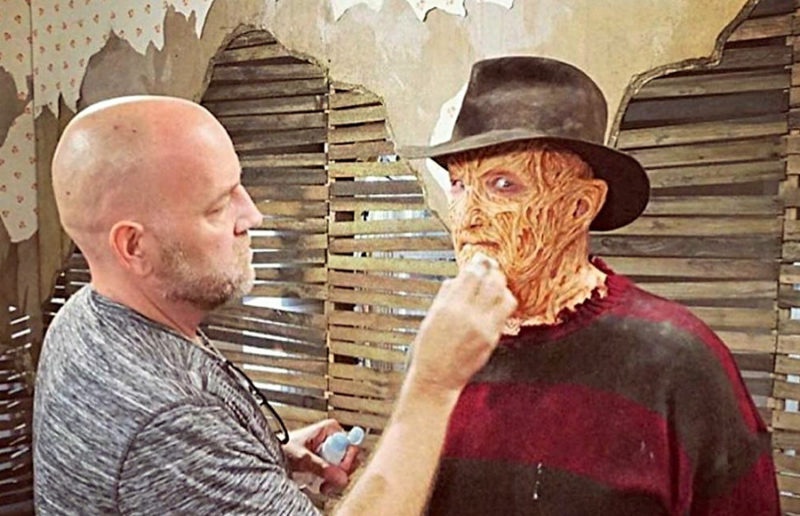 EugWSerra's tweet photo. Happy Birthday to special effects wizard, Robert Kurtzman! #RobertKurtzman #EvilDead2 #ArmyOfDarkness #FreddyKrueger #Candyman https://t.co/IG503PhqWA