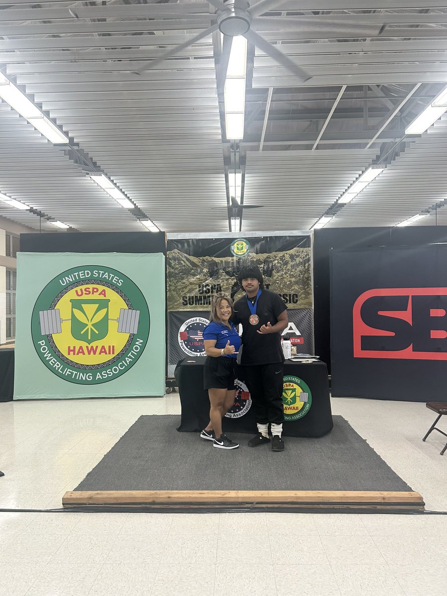 K_Asinsin's tweet photo. Bench: 209 (State Record)
Dead Lift: 391.3 (State Record)

This past weekend I competed in the push and pull division  (Due to knee injury) 
*USPA summer power lifting competition* https://t.co/W7HLwAmNCG