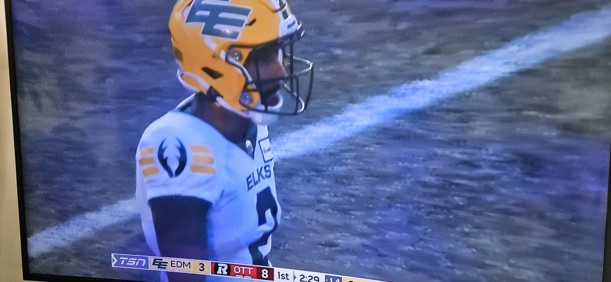 TheElksHerd's tweet image. THIS IS NOT A DRILL: 
Tre Ford is in at quarterback.
#SecX #GoElks #CFL #YEG #JoinTheHerd 🦌