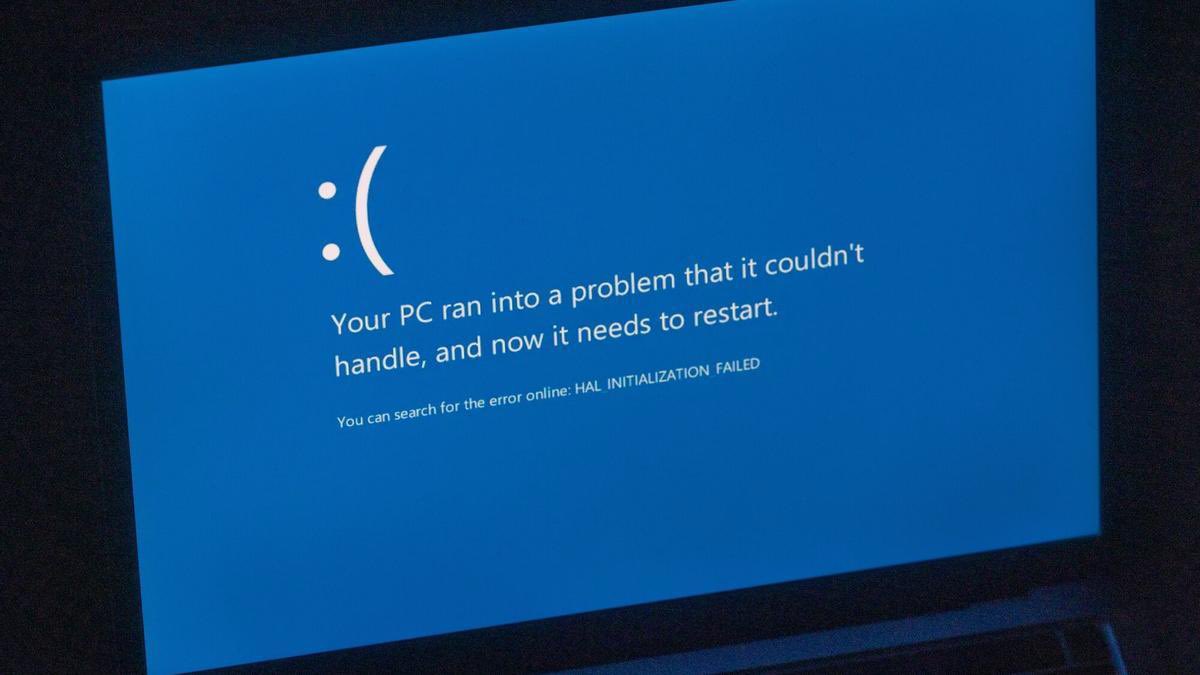 ManuBanana's tweet photo. @ClubSaraperos Les fallo el windows de la pantalla o ki jajaaj https://t.co/F9utO1acmT