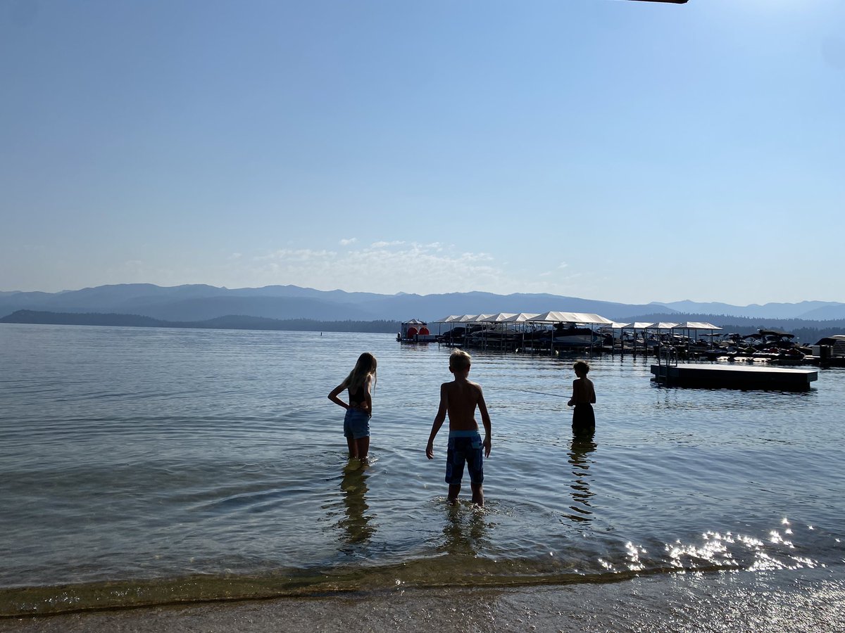 CoachPetrilli's tweet image. Unbelievable last week of summer with the kiddos before  I get to be back with my @BoilerFootball ‘big kids’ next week! Been a bit since I’ve seen him, but so great seeing the legend, Coach Koetter, up in McCall.
Cannot wait for FALL CAMP 2024!!!! 
#BoilerUp #ridewithcoachP