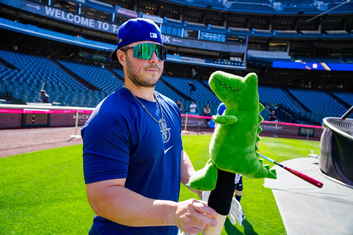 Seattle Mariners tweet media
