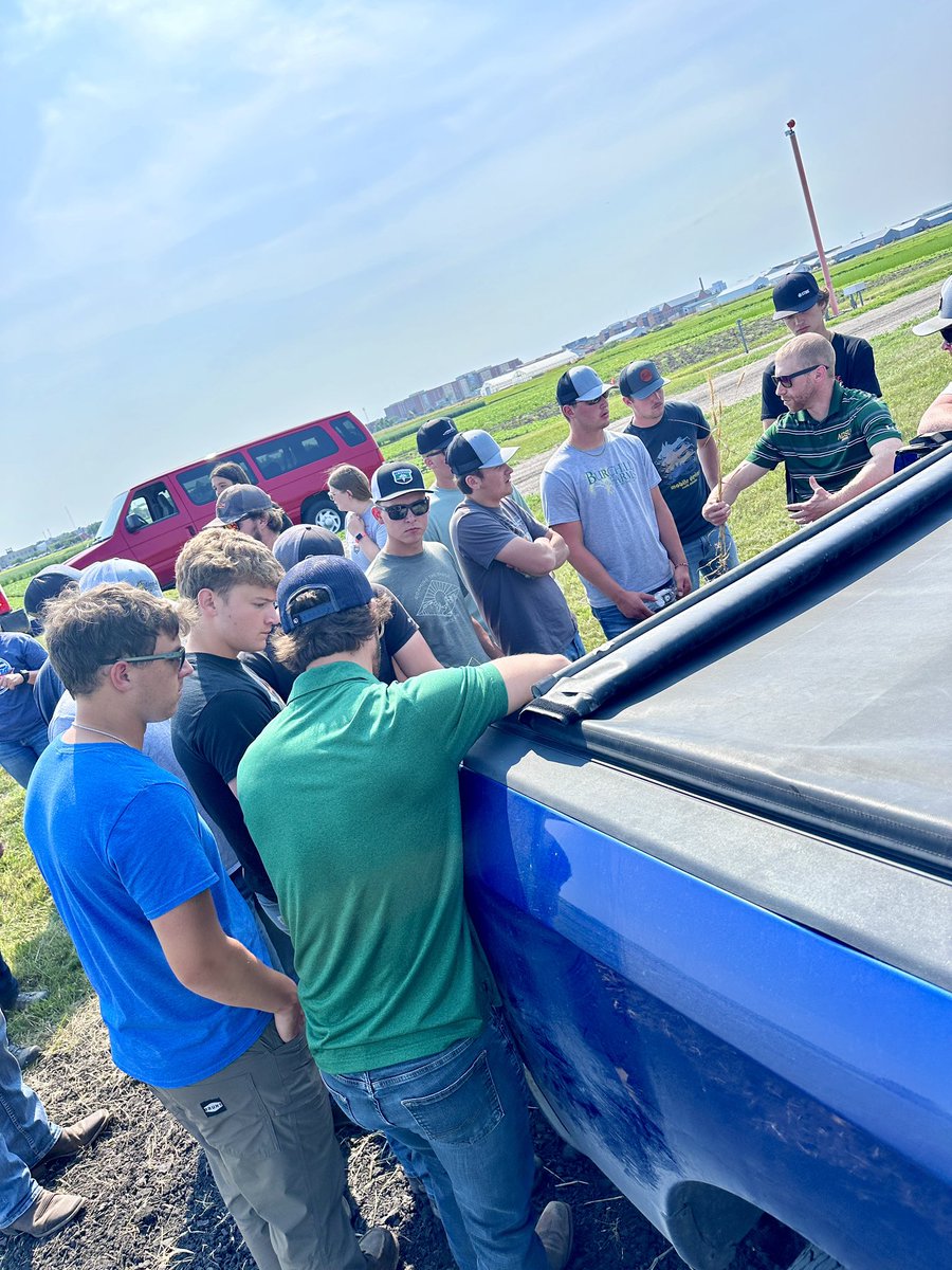 NDSCS Agriculture tweet media