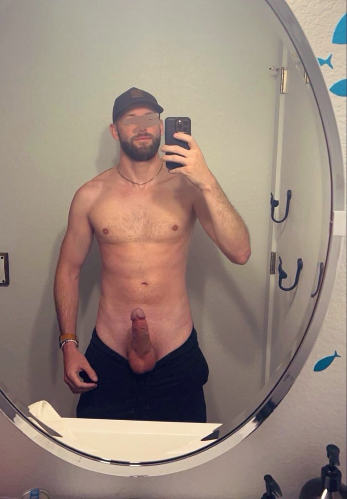 mike_4xxx tweet media