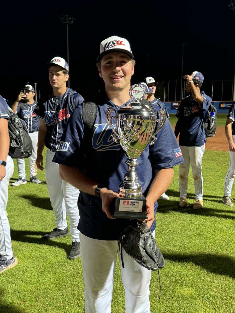 Baseball ⚾️ @GOSMCBASEBALL Davis Wright with the runner up trophy at the 2024 <a href="/honkbalweek/">Honkbalweek Haarlem</a> Championship. #RollNeers