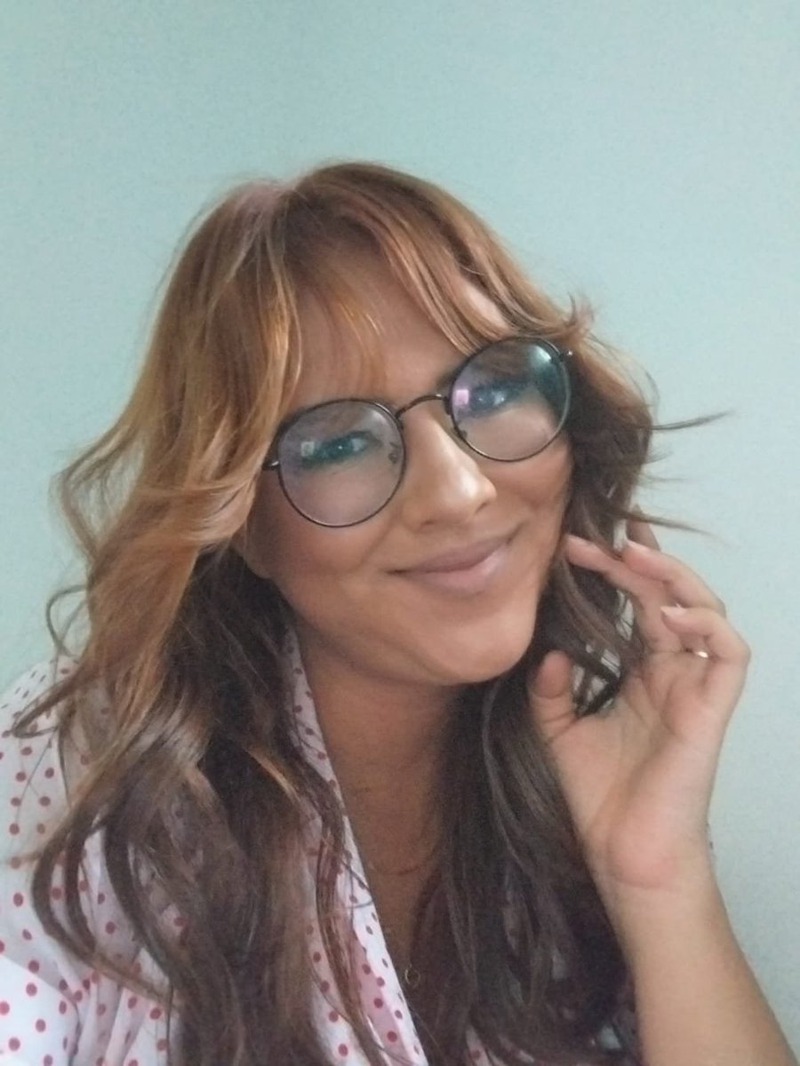 🚨ALERTA DE LANÇAMENTO!!!

📚E-mails Que Não Posso Enviar - <a href="/readlolline/">l o l l i 💐</a> 

Maria Alice é uma cantora e influenciadora digital do mundo das tatuagens que tem problemas intensos com relacionamentos amorosos devido a traumas do passado...

➡️Leia agora: amzn.to/3YcV6EM