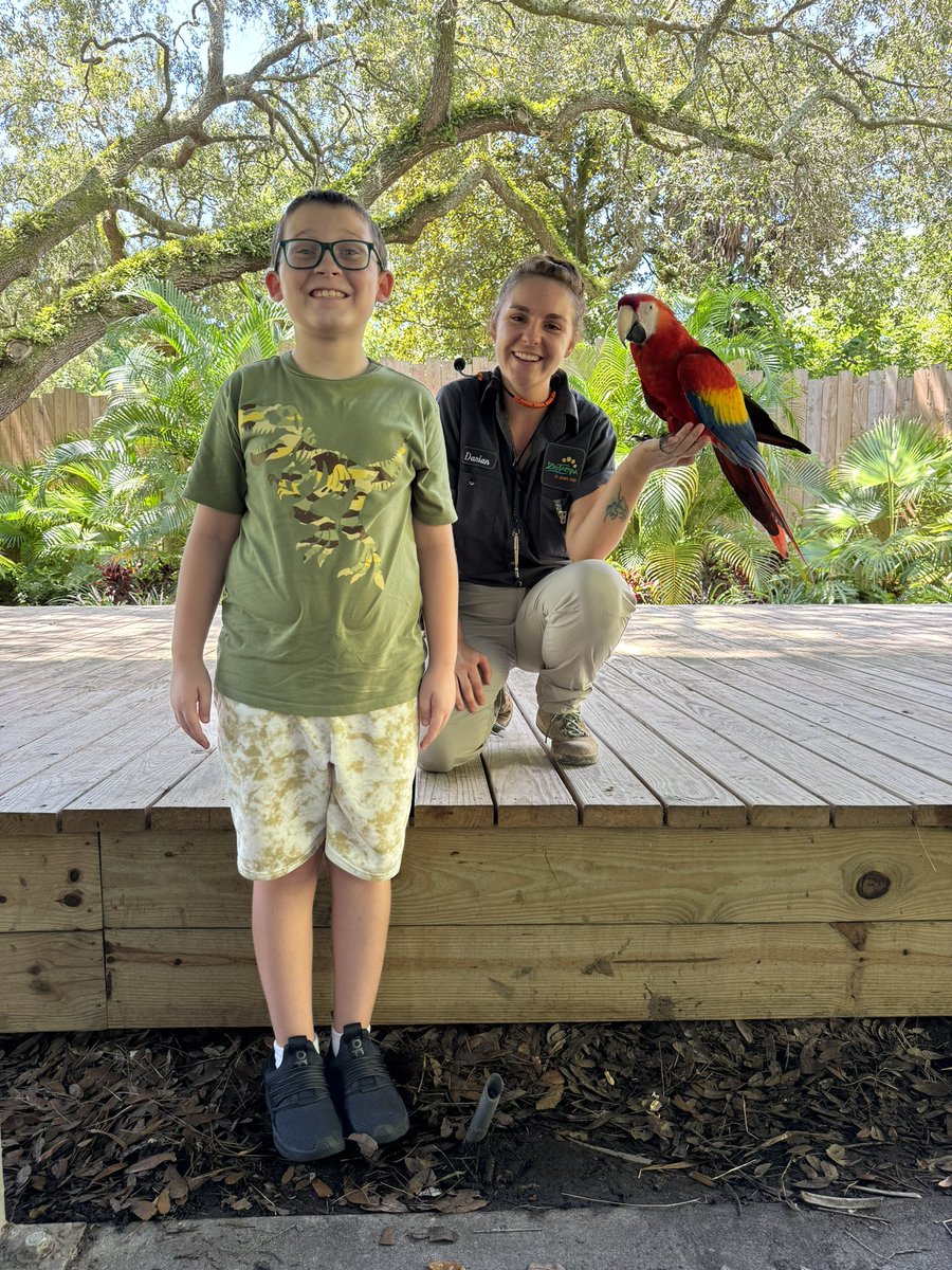 LexyLee93's tweet photo. We had a wonderful time at ZooTampa today! Thank you for the core memories! @ZooTampa https://t.co/YbaDVP8Vrs