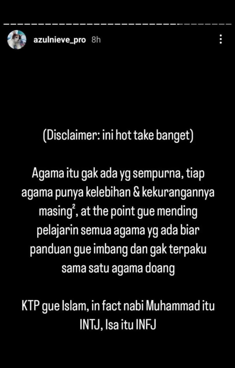 SARXASTIXX's tweet photo. Bbrp hari lalu Amira juga ga segan membawa2 agama dan menistakannya jg. Ya, gw pribadi ngerti klo dia punya religion trauma dan memilih jd agnostik. 

Tp gw gapernah membenarkan org2 yg jelekin agama buat clout, apalagi sampe pengen jadi Tuhan segala. https://t.co/wd9XDPKkdy
