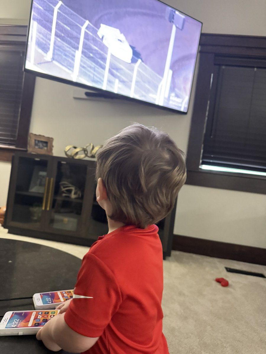 Gavin Landers tweet media