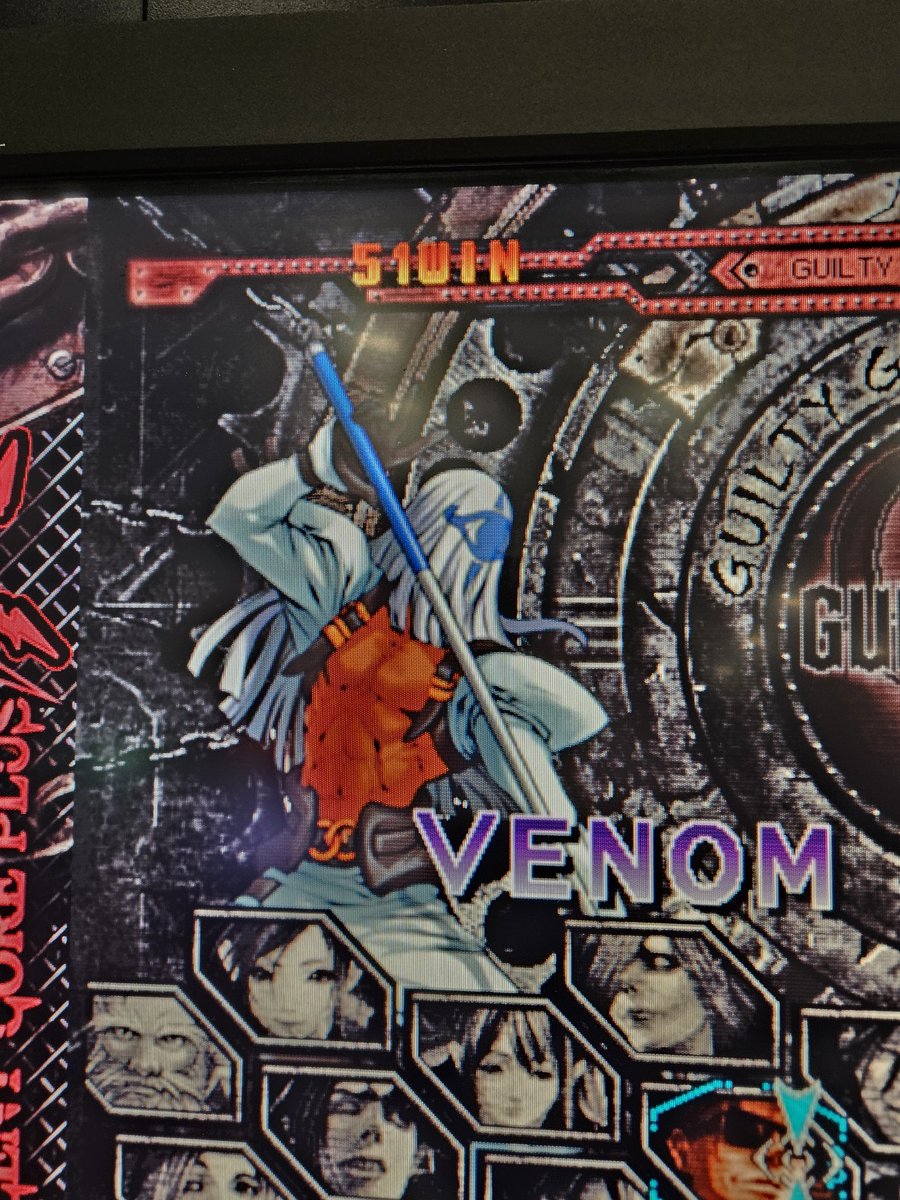 OSRyanHunter's tweet image. Sat down to play a game of +R at the arcade lol. Shout out to @HellaBrett for killing my streak.