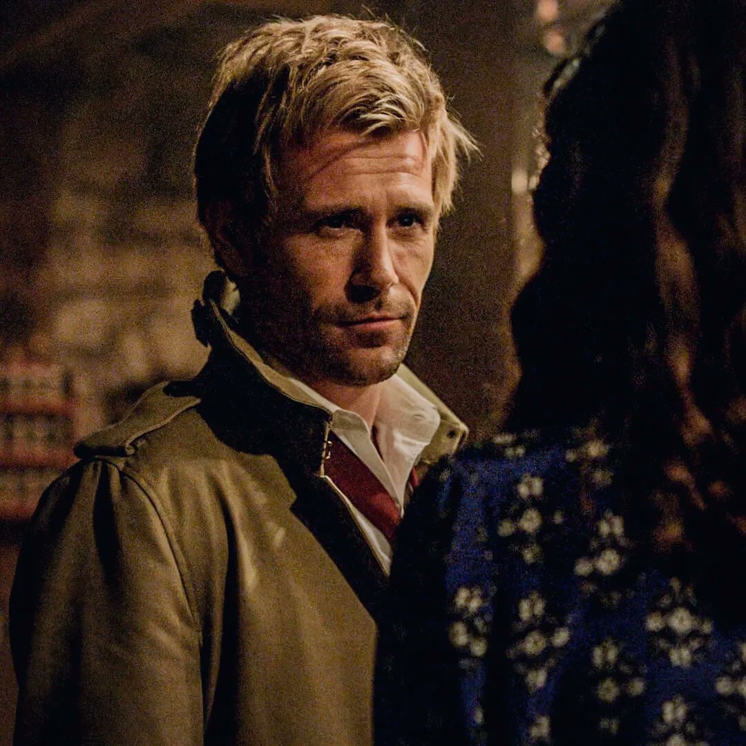 ShellyQ20's tweet photo. 🔥Some #MattRyan #Constantine a day keeps your demon away!🔥
Screenshot (44/∞) from episode 1x01: Non Est Asylum (🧵1/2) https://t.co/RQrxbAktCS
