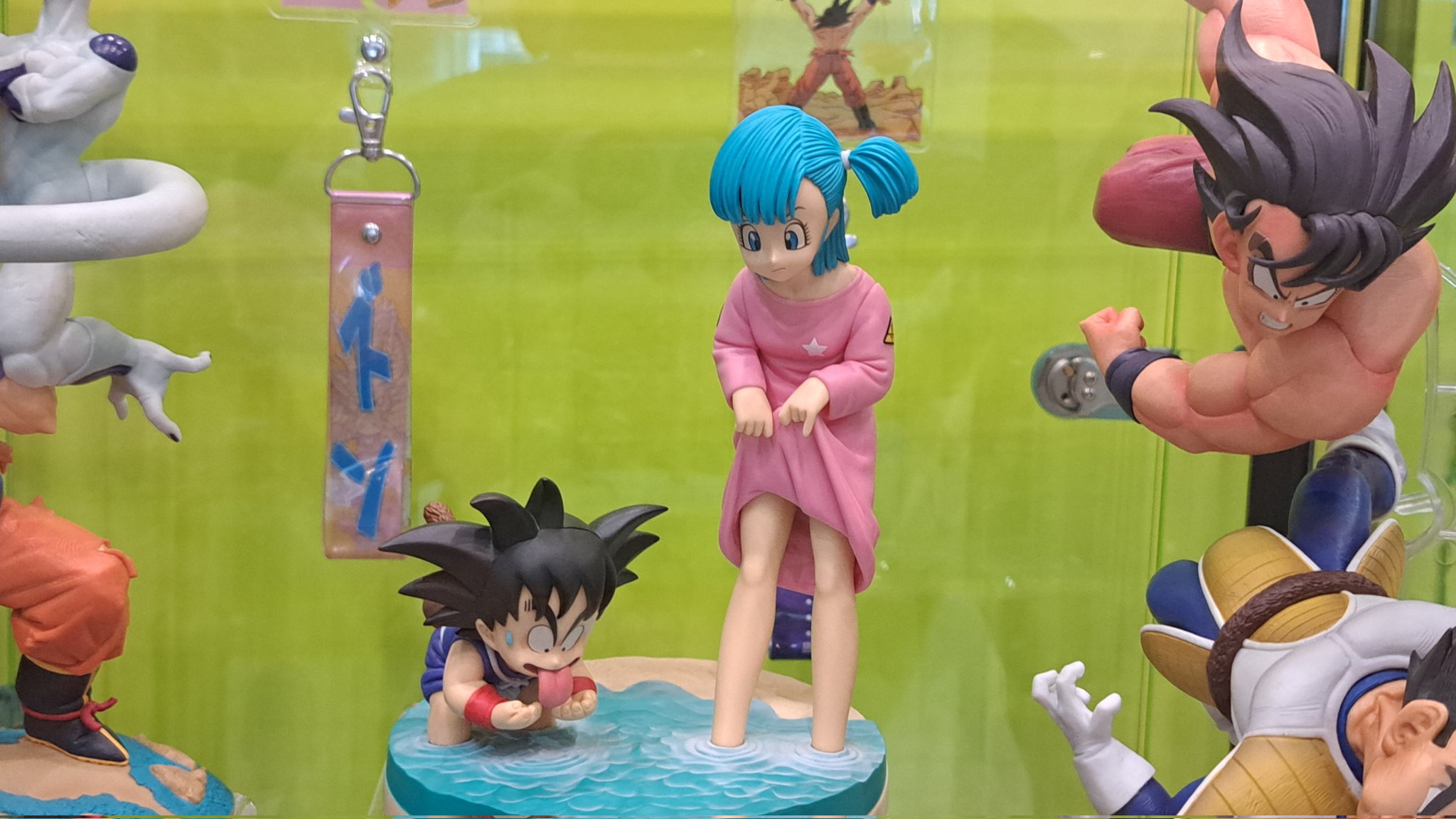 ラストワン賞 孫悟空&ブルマ Revible セール Moment 一番くじ