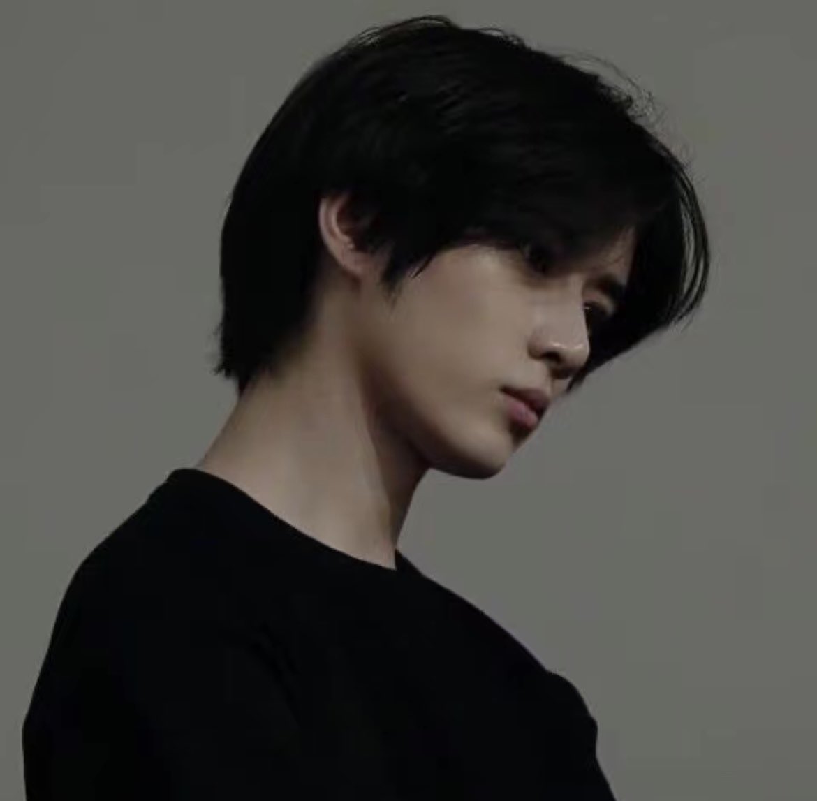 내가 좋아하는 옆태미남 최범규