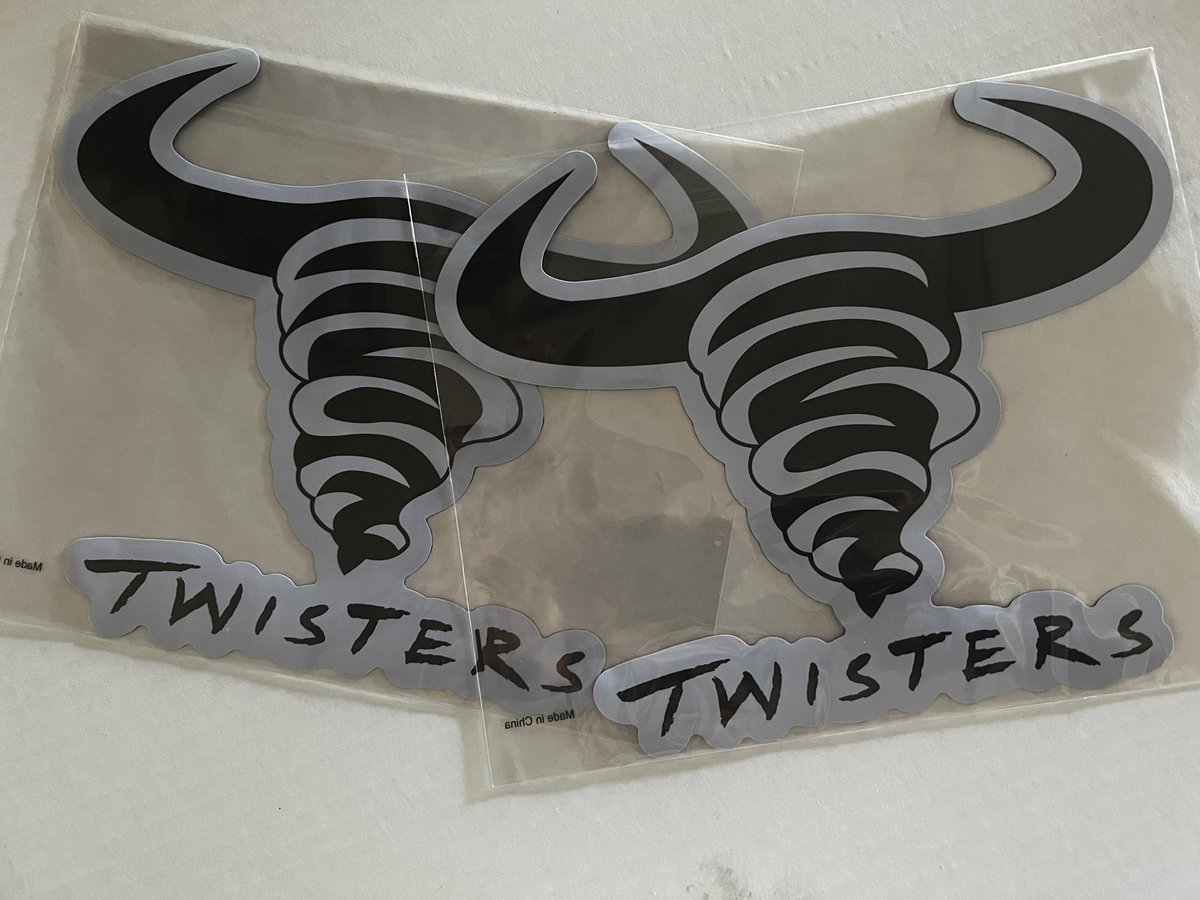 severusnate's tweet photo. Twins!!!
We caught #TwistersMovie in IMAX for the second viewing so we could get these gigantic magnets 🧲 🌪️ 🧲
#IFYOUFEELIT #AMCNEVERLEAVING https://t.co/vYxbRKIIHM
