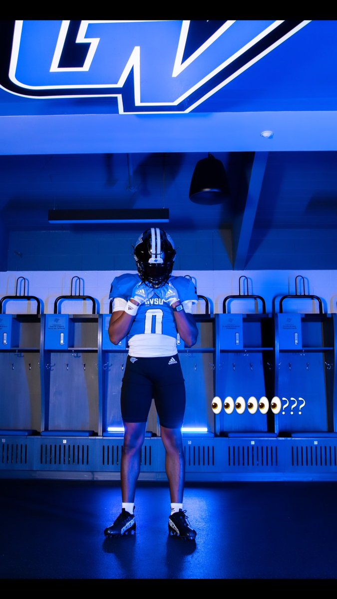 Where the GVSU fans at how I look ? #WAWG 🥏