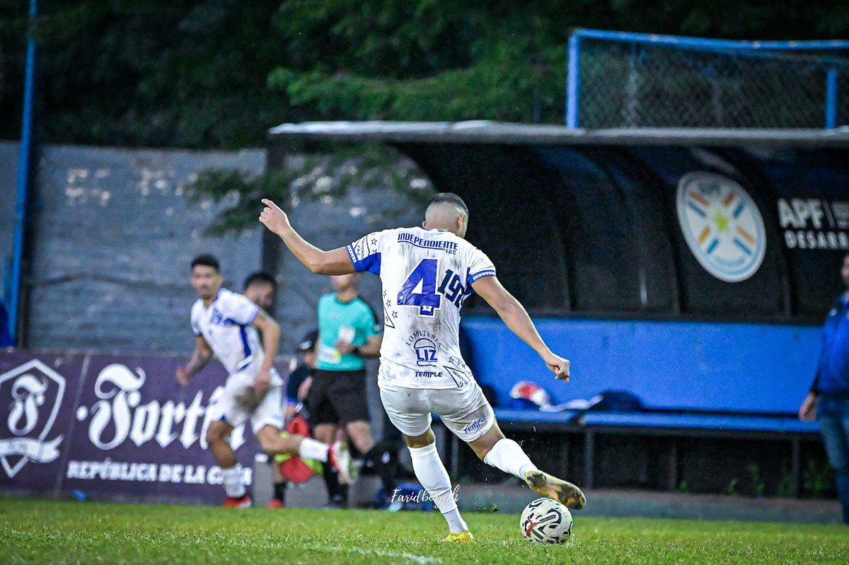 Clasificados a la siguente etapa de la #CopaParaguay 
Vamos Inde !!