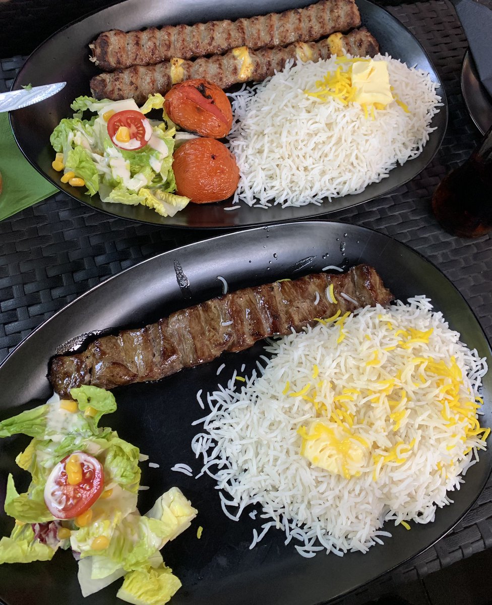 TheBumblingBee_'s tweet photo. Tan lines, margaritas and yummy food. I’m officially off now 🥳 
Hope y’all have a lovely Friday 💜 https://t.co/igzkAfxWVo