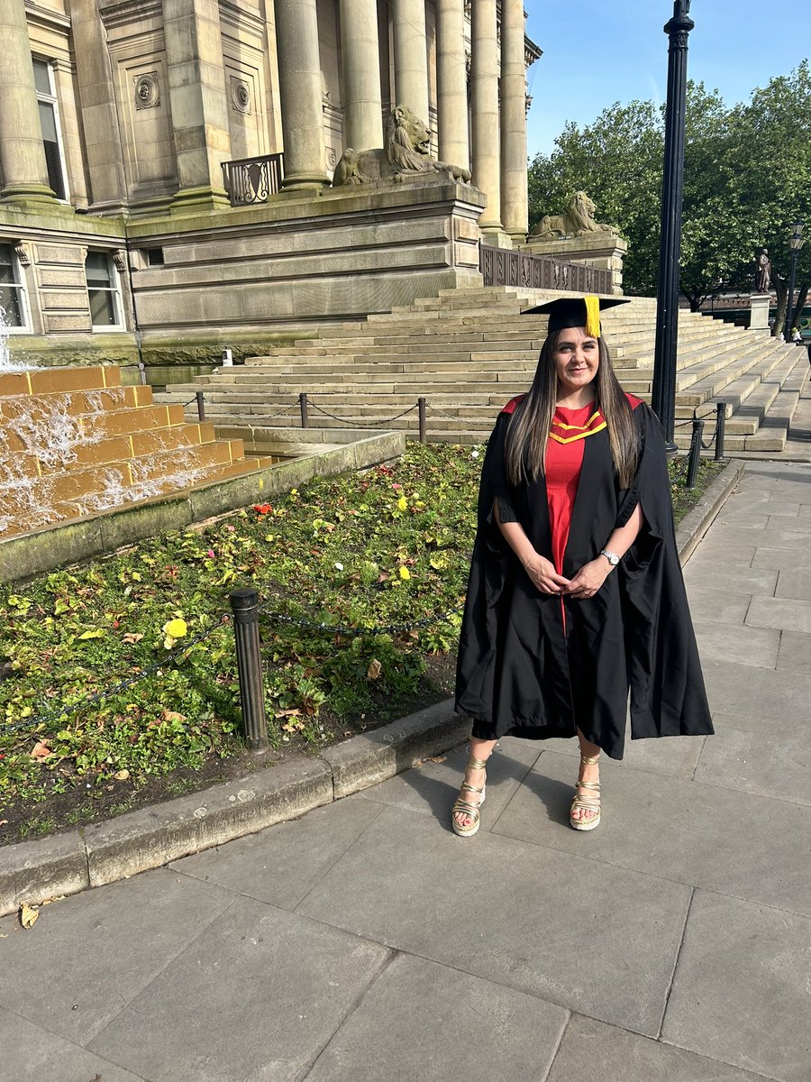 zoekangur's tweet photo. Lovely day today for my graduation at @BoltonUni the sun came out too. @NorthMcrGH_NHS @BunnageJane @LorettaBrowne01 @rdt861 #advancedclinicalpractice #masterofscience #withdistinction https://t.co/2EFsPrObOJ