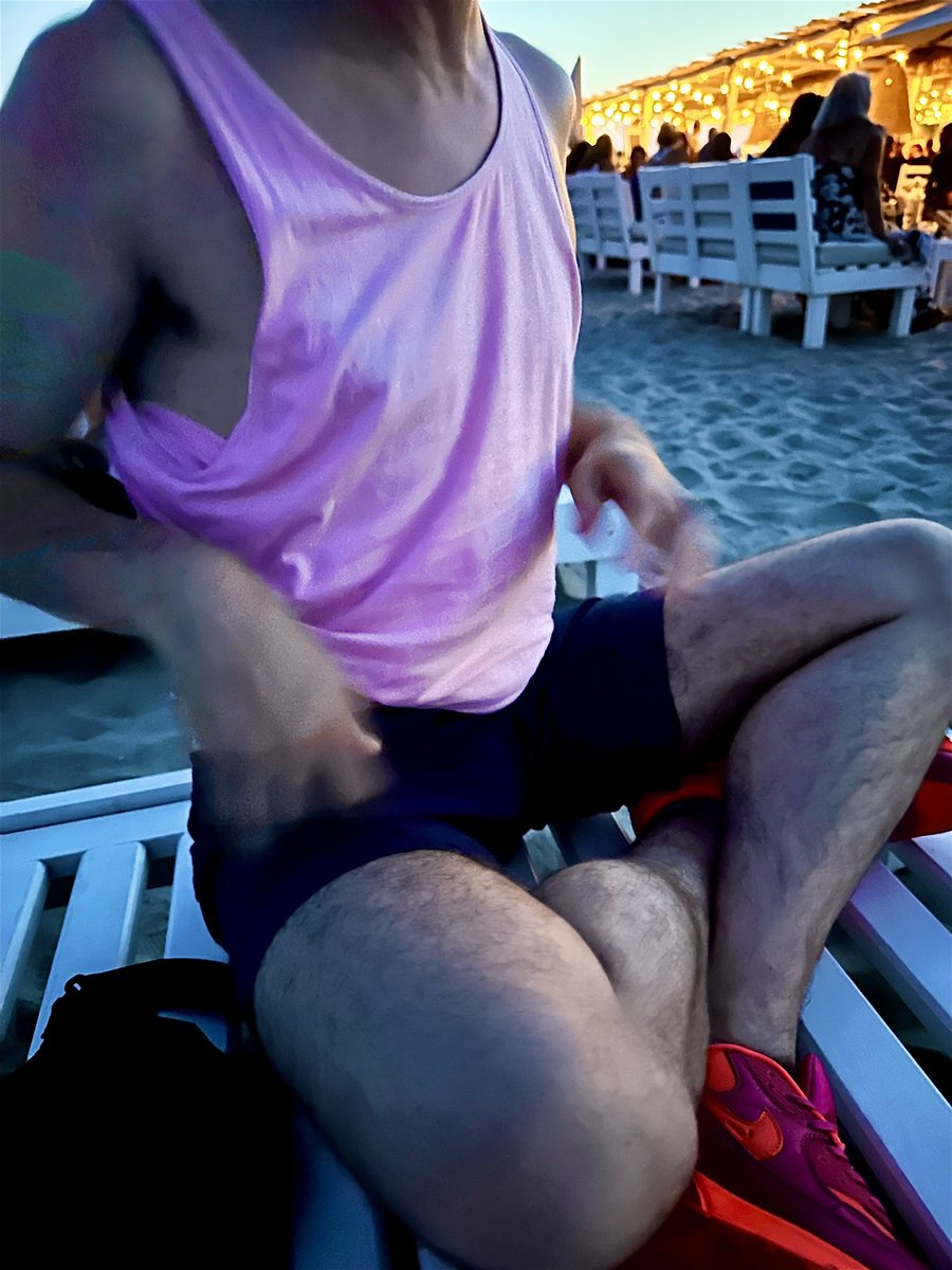 Beach vibes with <a href="/CumAddictBxl/">Cum Addict Bxl 🇧🇪</a>  … before fucking on the sand .. 😈💦🐽