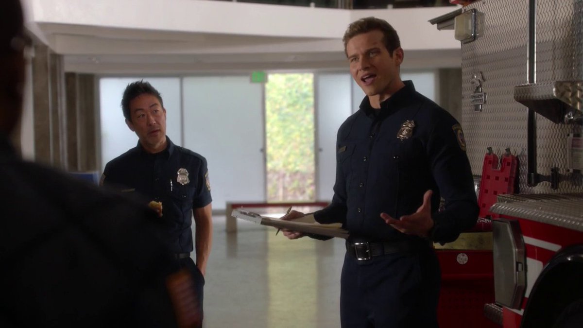 H50Europe's tweet photo. Okay, how about we say clipboards are running in the family 🤣🤣🤣🤓🫶 or shall we say they are a thing now? #bucktommy #tommykinard #evanbuckley #tevan #911abc #911onABC #FinalFrequency #LouFerrignoJr #OliverStark 🤓🫶📋 https://t.co/RvXorAMkvH