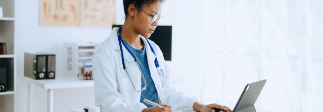 mmelius77's tweet photo. Hospitals are swimming in #Data, but with #AI and real-time analytics onboard a new environment can help. With a #Hybrid edge-to-cloud environment, hospitals can manage some workloads onsite while transferring others to the #Cloud. @HealthTechMagazine https://t.co/BFnzpdkbi7 https://t.co/rAkIziHE4M
