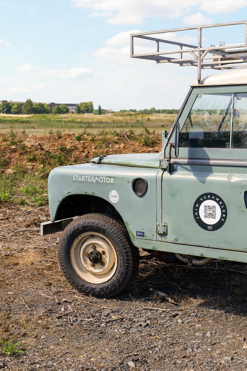 Needed to take some photos of the old Landie today and this (is the only) one I like.