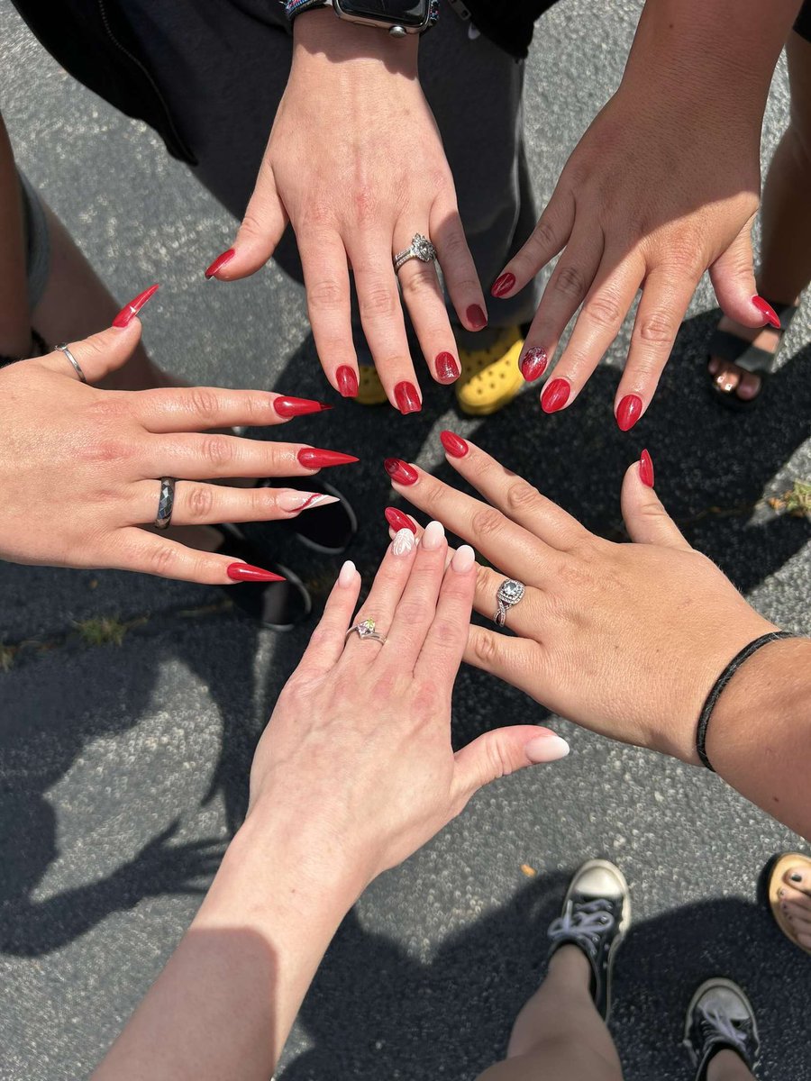 Klaya827's tweet photo. Kicking it off right!
Bachelorrette weekend!!! https://t.co/09jsOV2miq
