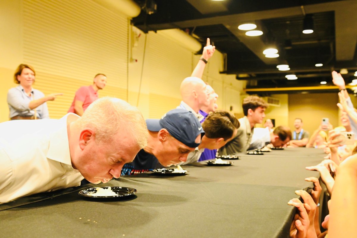 TashElwynRJ's tweet photo. We can’t forget about the annual ice cream eating contest! This is an iconic event that Raymond James colleagues and their family members look forward to every year at SDC. #RJSDC https://t.co/t0tNV9MBk3