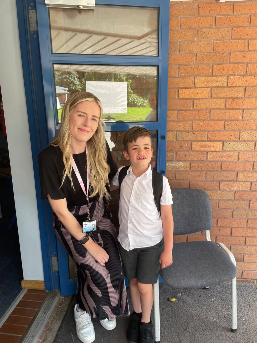N3AL3's tweet photo. Thanks for a great year @_missharoldx https://t.co/A7XZCQ6unX