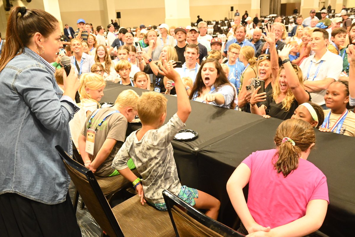 TashElwynRJ's tweet photo. We can’t forget about the annual ice cream eating contest! This is an iconic event that Raymond James colleagues and their family members look forward to every year at SDC. #RJSDC https://t.co/t0tNV9MBk3