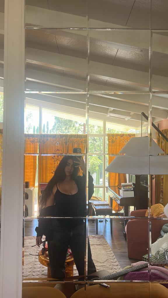📸| <a href="/LaurenJauregui/">Lauren Jauregui</a> en sus instastories