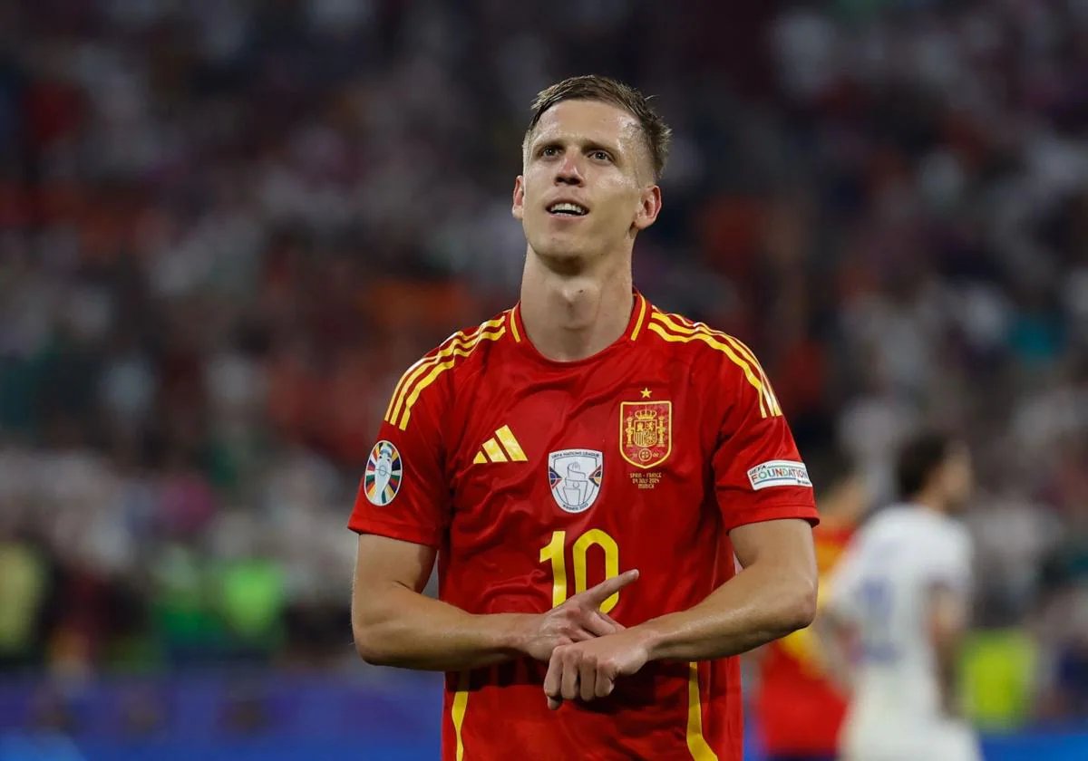 ❗️Dani Olmo had asked Barcelona to make an official proposal to him, which Barça have now sent. The player likes it, but will not take a final decision yet, as many teams are interested in him.

— <a href="/mundodeportivo/">Mundo Deportivo</a>