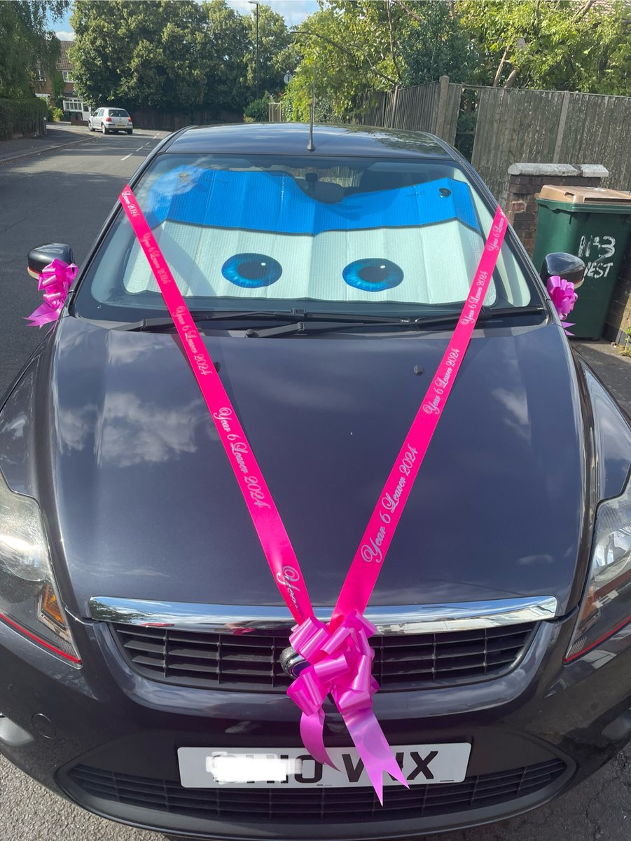 N3AL3's tweet photo. Leavers fest, even Winnie(the car) got involved. https://t.co/WcjfzhaMFT