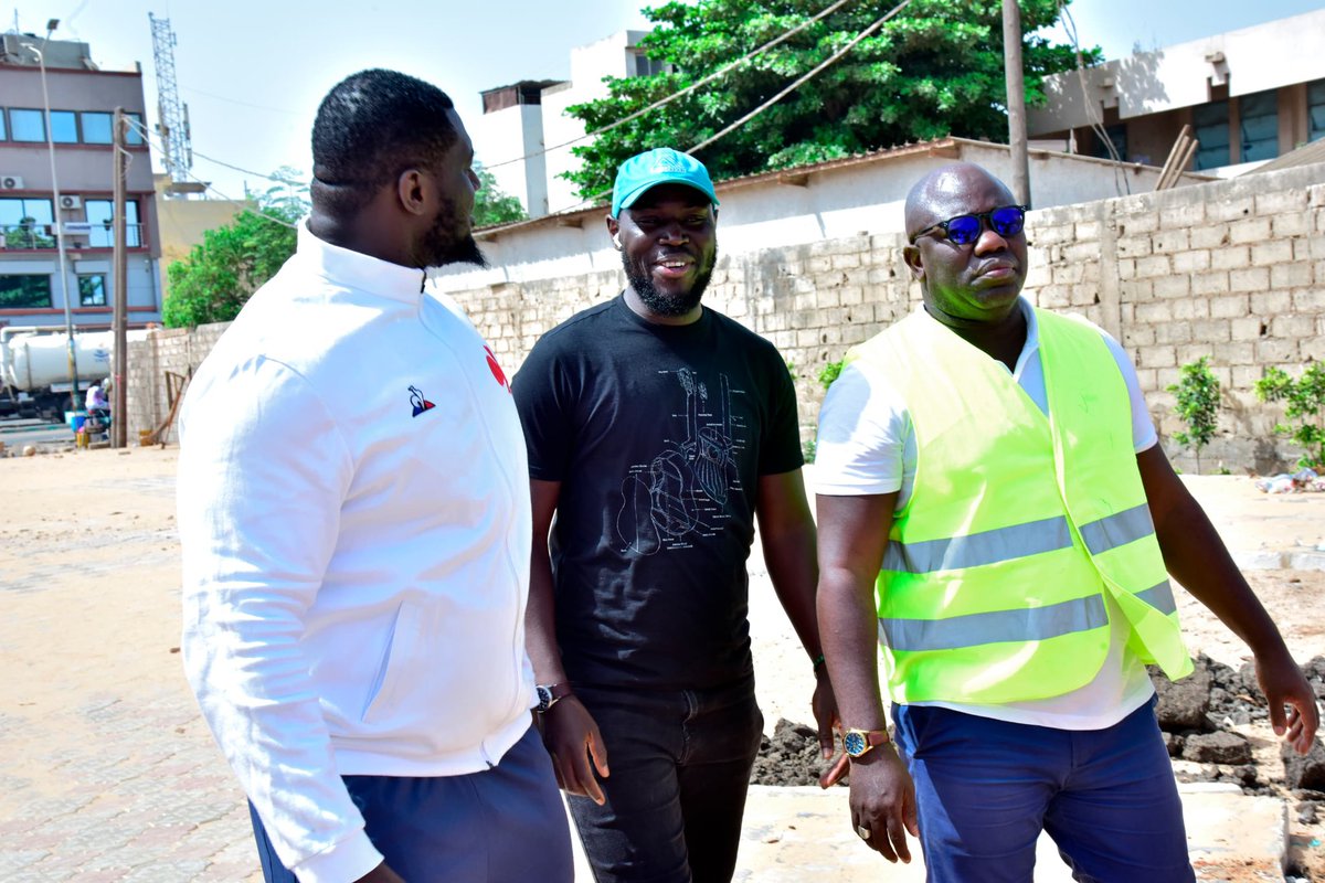 boullygalissa's tweet photo. Mais nous on a pas porter de Teeshirt Pastef, ni Traduit le SerSettal en coloration politique #MalaalTalla Alias #Foumalade voici les photo jour 1 et 2 du setSettal. Ou sont Les Tesshirt Pastef 🤷🏿‍♂️🤷🏿‍♂️🤷🏿‍♂️. https://t.co/QwNdszBuD7