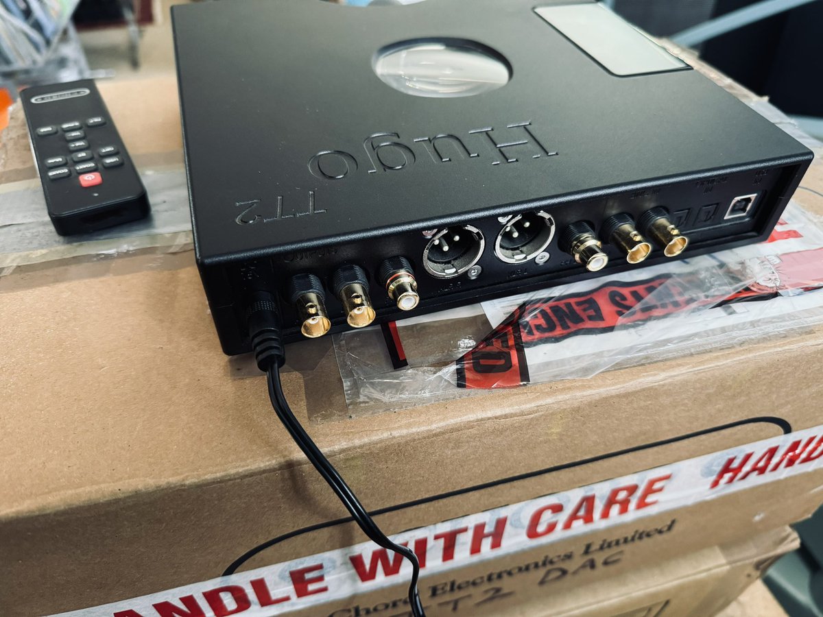 Midlandaudiox's tweet photo. A rare opportunity to own a @chordelectronics #TT2 #DAC In black with all accessories and original packaging £3999 selling at £2499 with a years warranty @midlandaudiox #belbroughton #robwatts https://t.co/Oqj4M9bCqi
