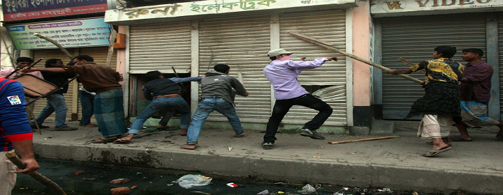 uthayan_canada's tweet photo. The protests, which have been on for at least three weeks, escalated significantly on Monday, when violence broke out at Dhaka University. Six people were killed the next day, 
https://t.co/OuCgx90s0k https://t.co/9L9tqARxyR