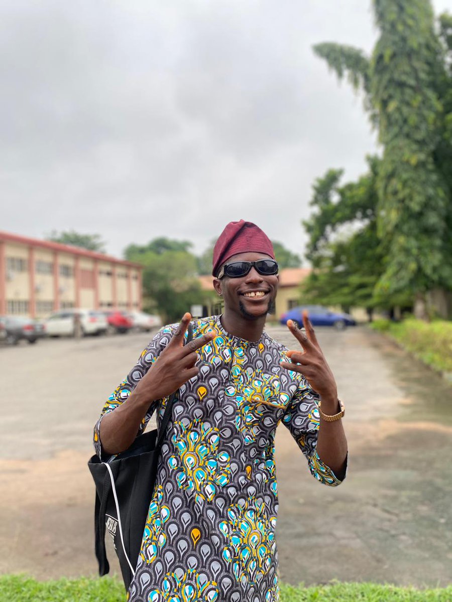 John_Kolade05's tweet photo. Fridays at UI Law.👨🏾⚖⚖️
#PenultimateYear
#UILaw
#UniversityofIbadan
#ChristianLawStudent https://t.co/le3y8BGeJj