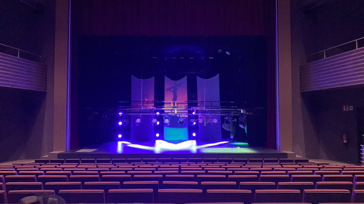 Preparando mi debut como director en el <a href="/Festival_Merida/">Festival Internacional de Teatro Clásico de Mérida</a> 
BARRABAS.
Mañana sábado 20 de Julio en el Teatro Maria Luisa.