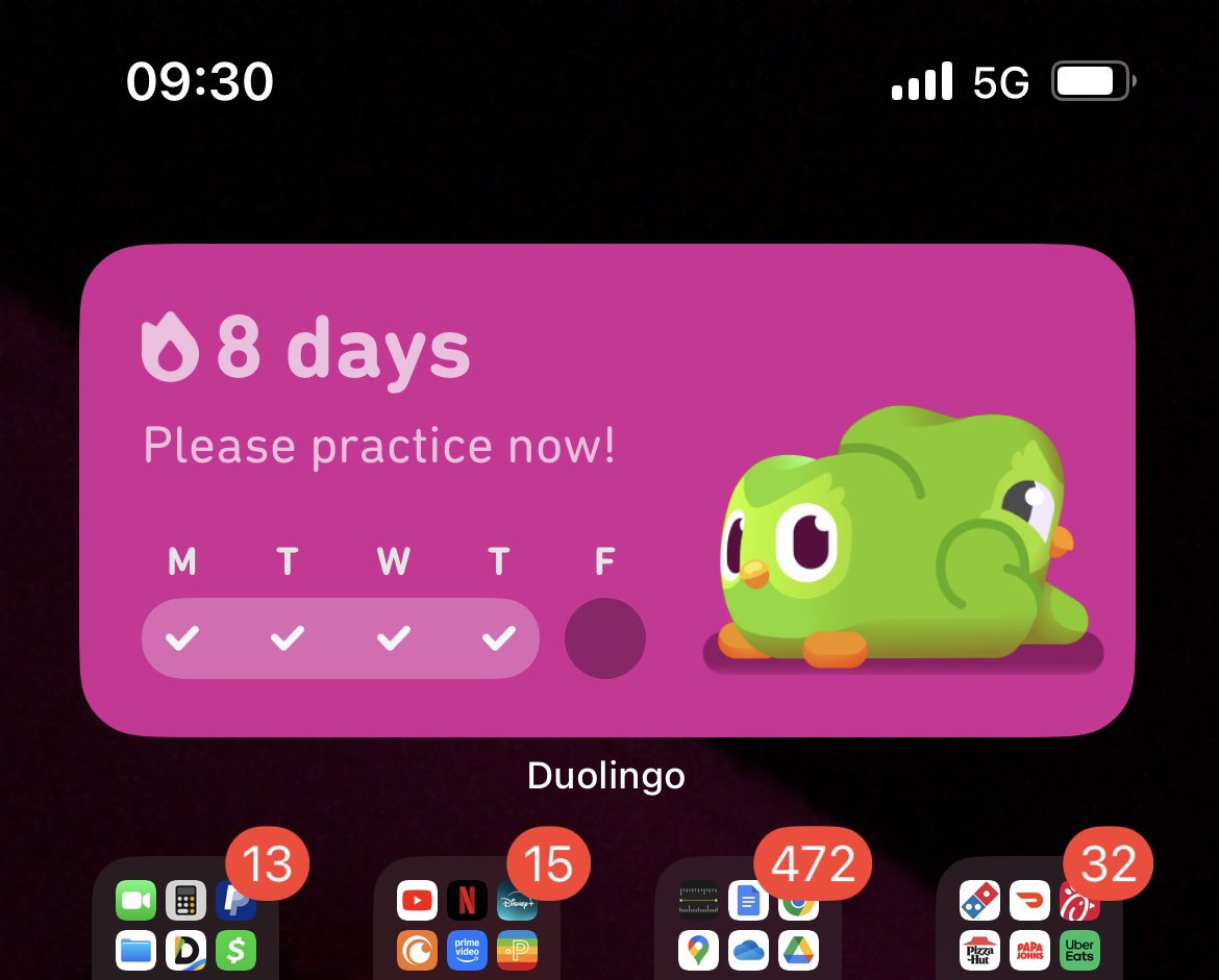 justluie's tweet photo. Why Duolingo being freaky, this ain’t how you gon get me to practice https://t.co/1xSSwwAYtN