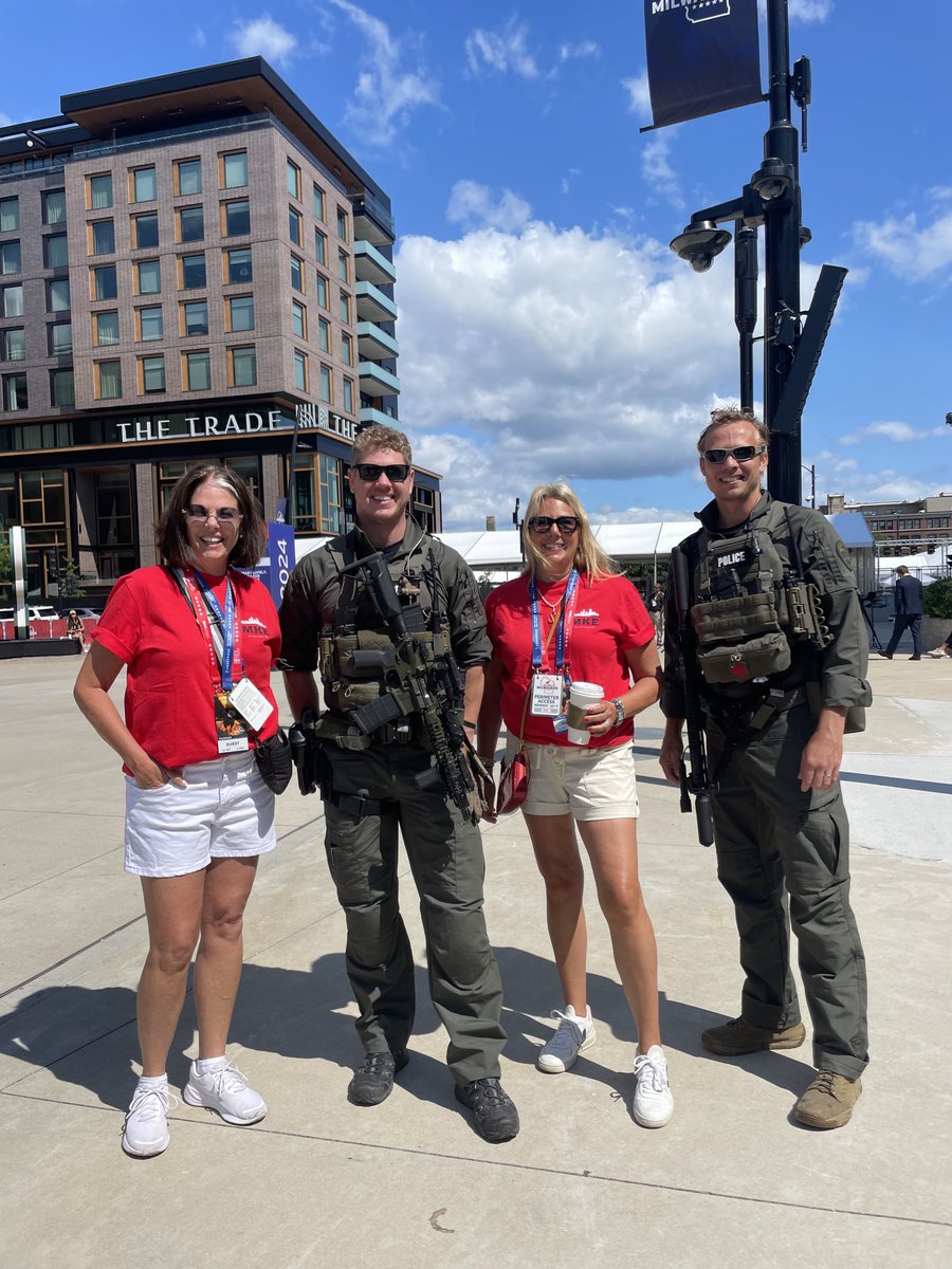SD50MNGOP's tweet photo. RNC 2024🇺🇸🇺🇸🇺🇸
@megynkelly @MegynKellyShow @DonaldJTrumpJr #SD50GOP https://t.co/d2L2fIjNdx