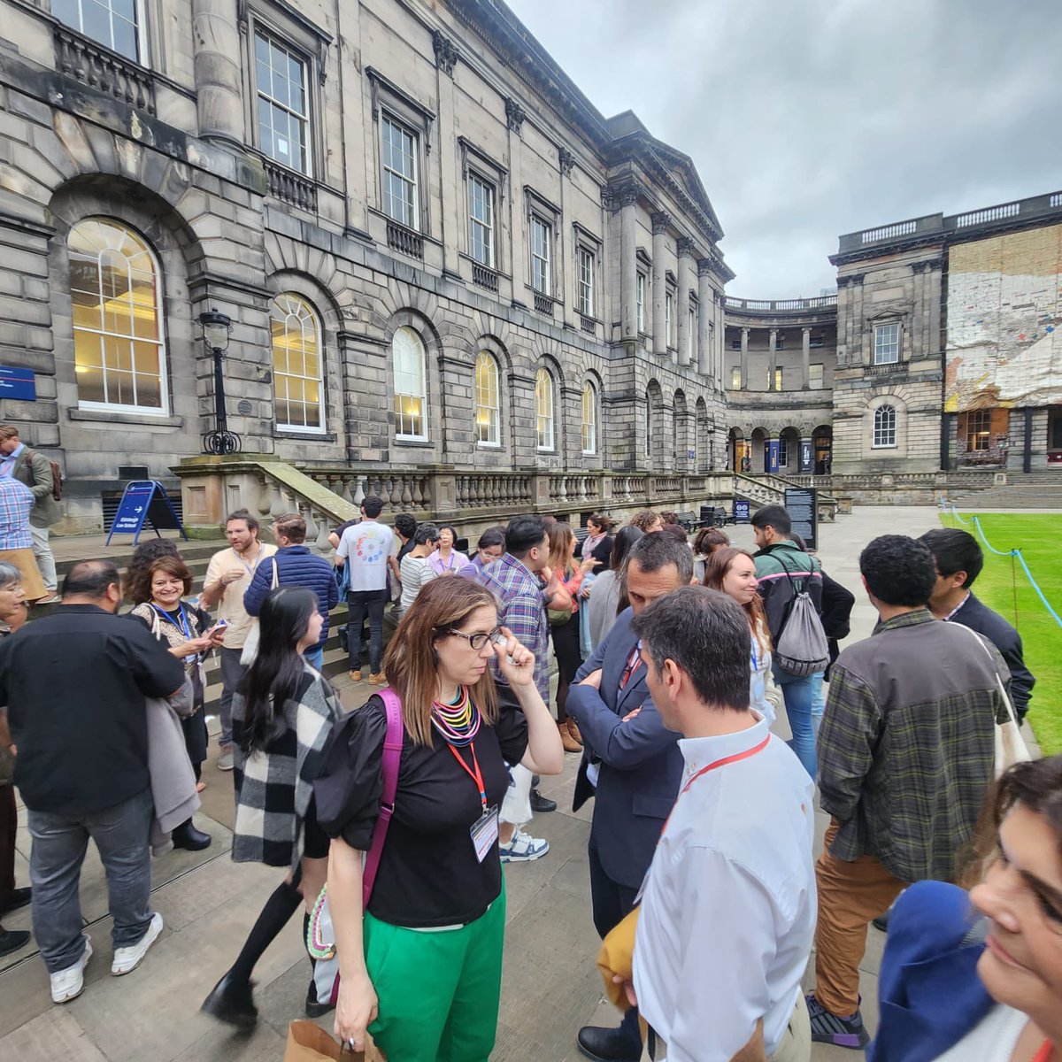 Foto de familia como colofón a #ASELE2024. Muchísimas gracias a todas y todos ❤️