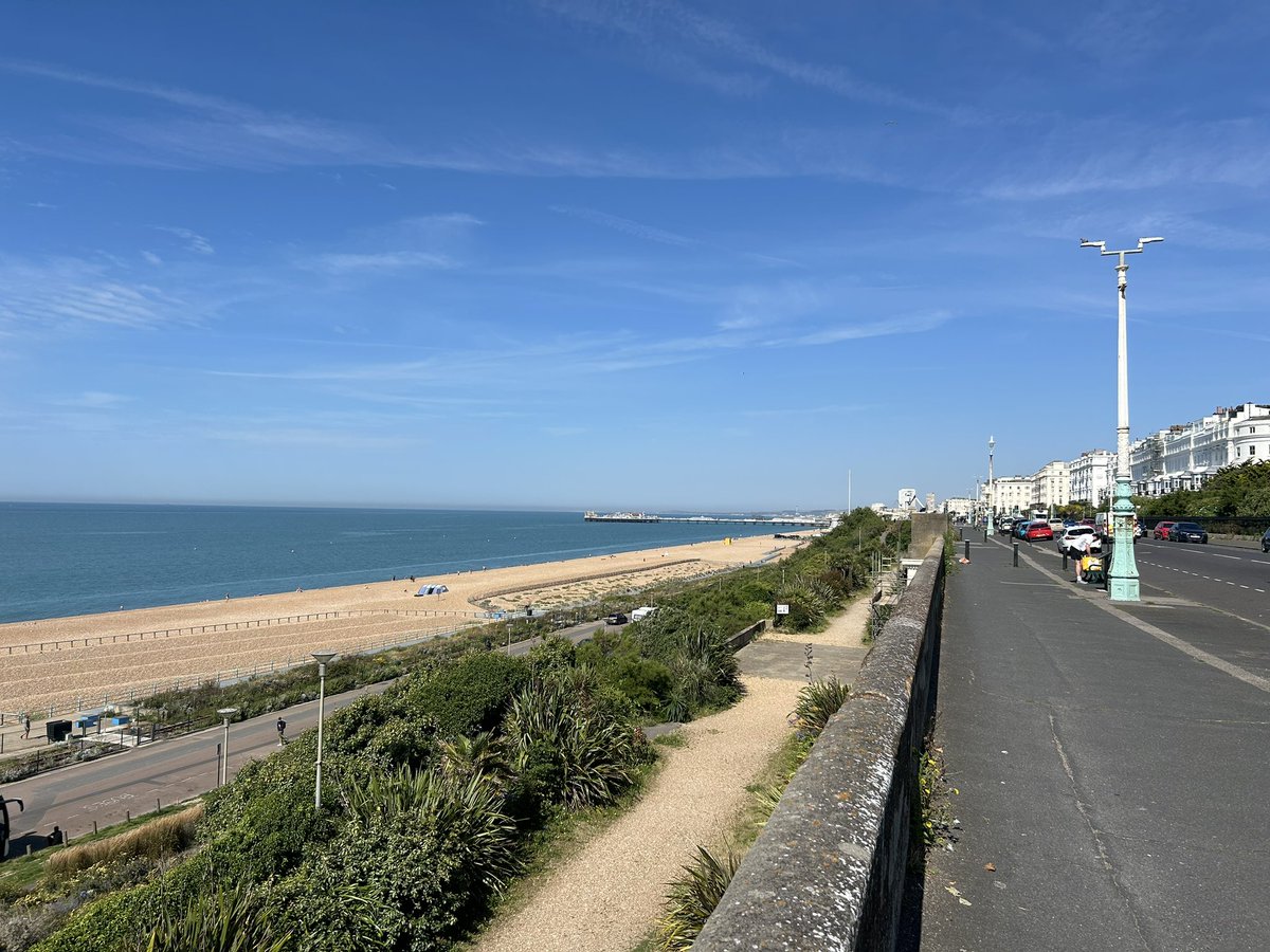 Andrew Latham tweet media